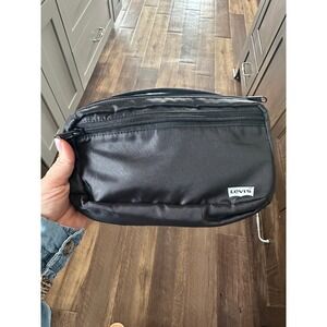 Levis Black Nylon Belt Bag Adjustable Strap Batwing Logo Travel
